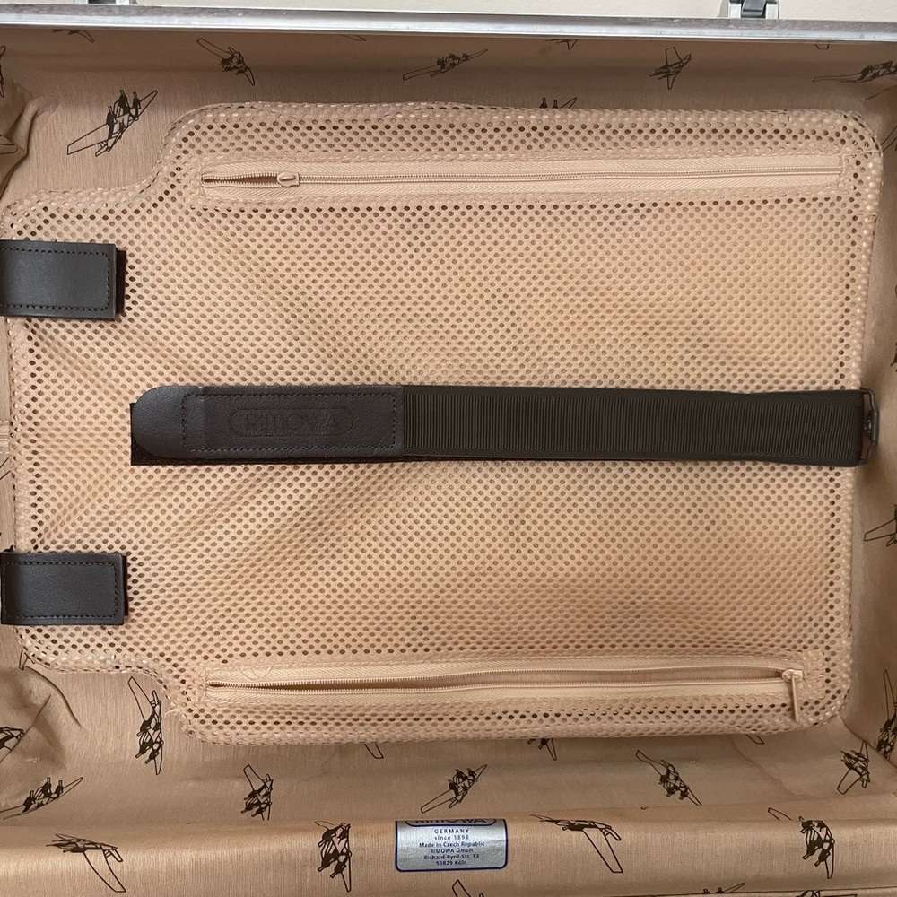 Rimowa Classic Aluminium Carryon bag.